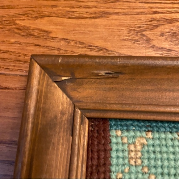 Vintage framed embroidered‎ wall art  work - Picture 13 of 15